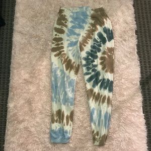 Tillys tiedye sweats